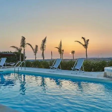 Casale Arezzo - Luxury With Pool & Jacuzzi - Marina Di Villa