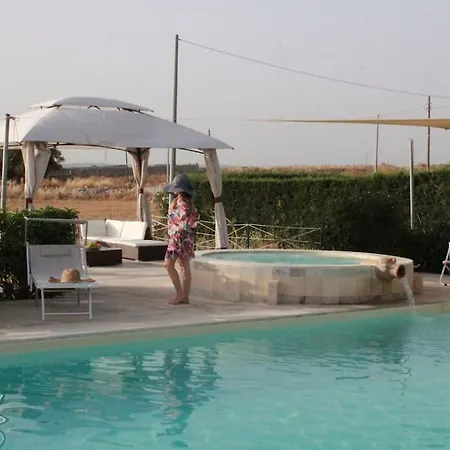Villa Casale Arezzo - Luxury With Pool & Jacuzzi - Marina Di Ragusa