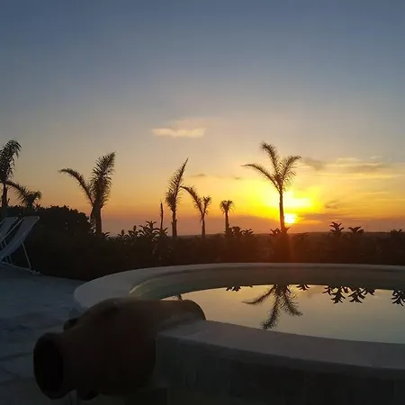 Villa Casale Arezzo - Luxury With Pool & Jacuzzi - Marina Di