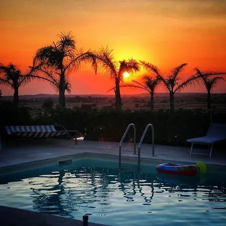 Villa Casale Arezzo - Luxury With Pool & Jacuzzi - Marina Di