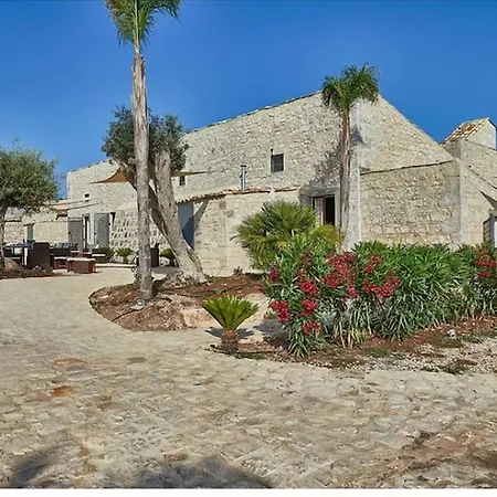 Casale Arezzo - Luxury With Pool & Jacuzzi - Marina Di *