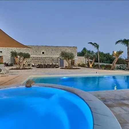 Casale Arezzo - Luxury With Pool & Jacuzzi - Marina Di Villa *